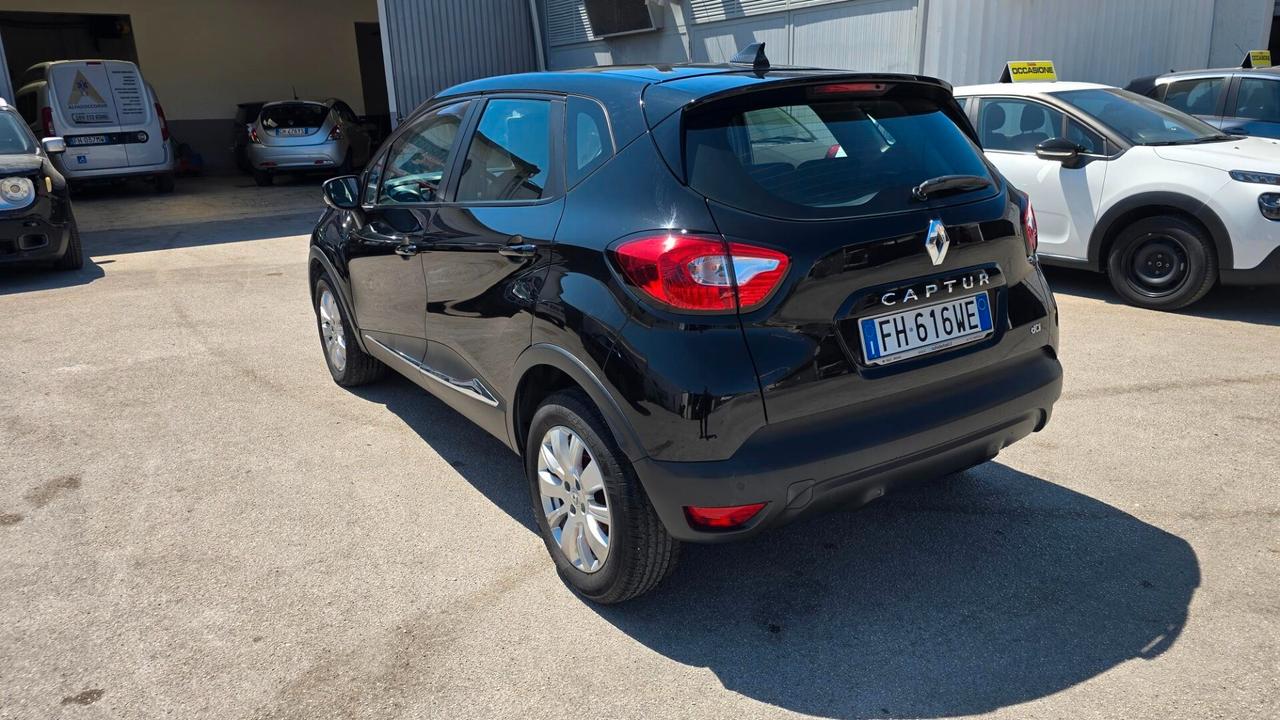 Renault Captur dCi 8V 90 CV Start&Stop Energy Iconic