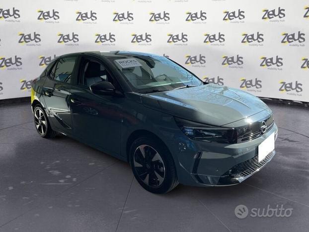 Opel Corsa-e 136 CV 5 porte
