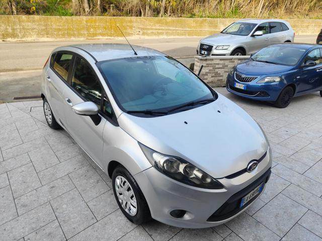 FORD Fiesta 1.4 16v Plus 5 P. G.P.L. 95cv