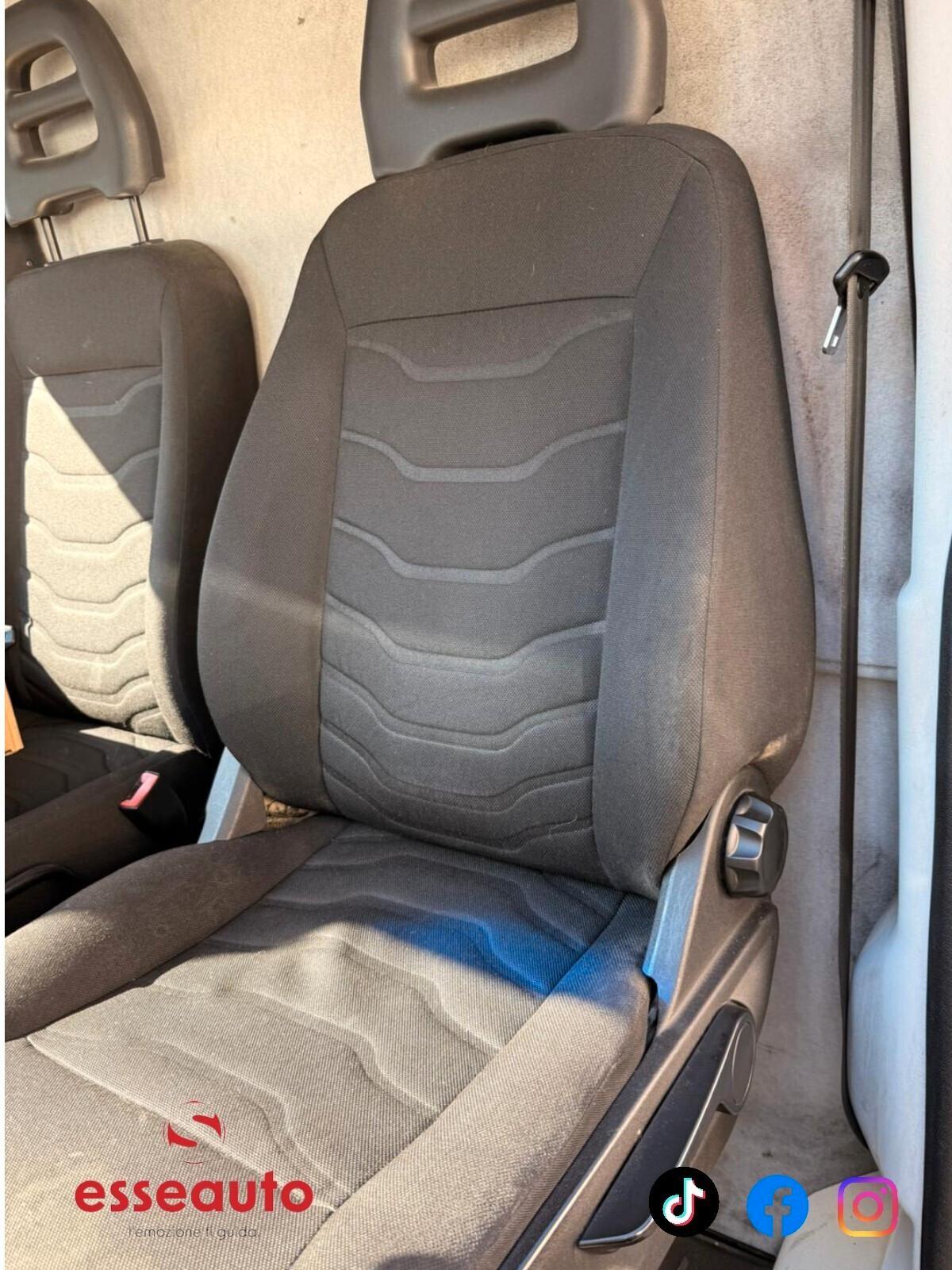 Iveco Daily 33S11 2.3 HPT PC Cabinato