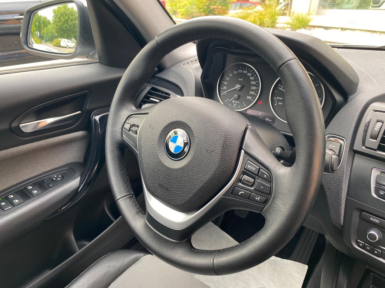 Bmw 118 118d 5p. Urban SOLI 49.000 KM !!