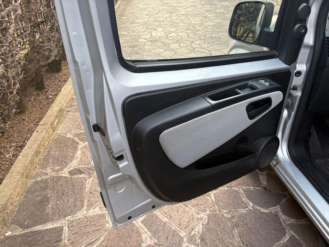 Fiat Qubo 1.3 MJT 95 CV Trekking