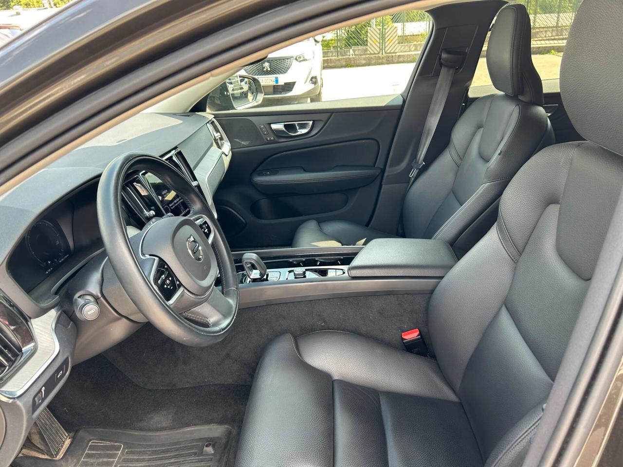 Volvo V60 Cross Country B4 (d) AWD automatico Ultimate