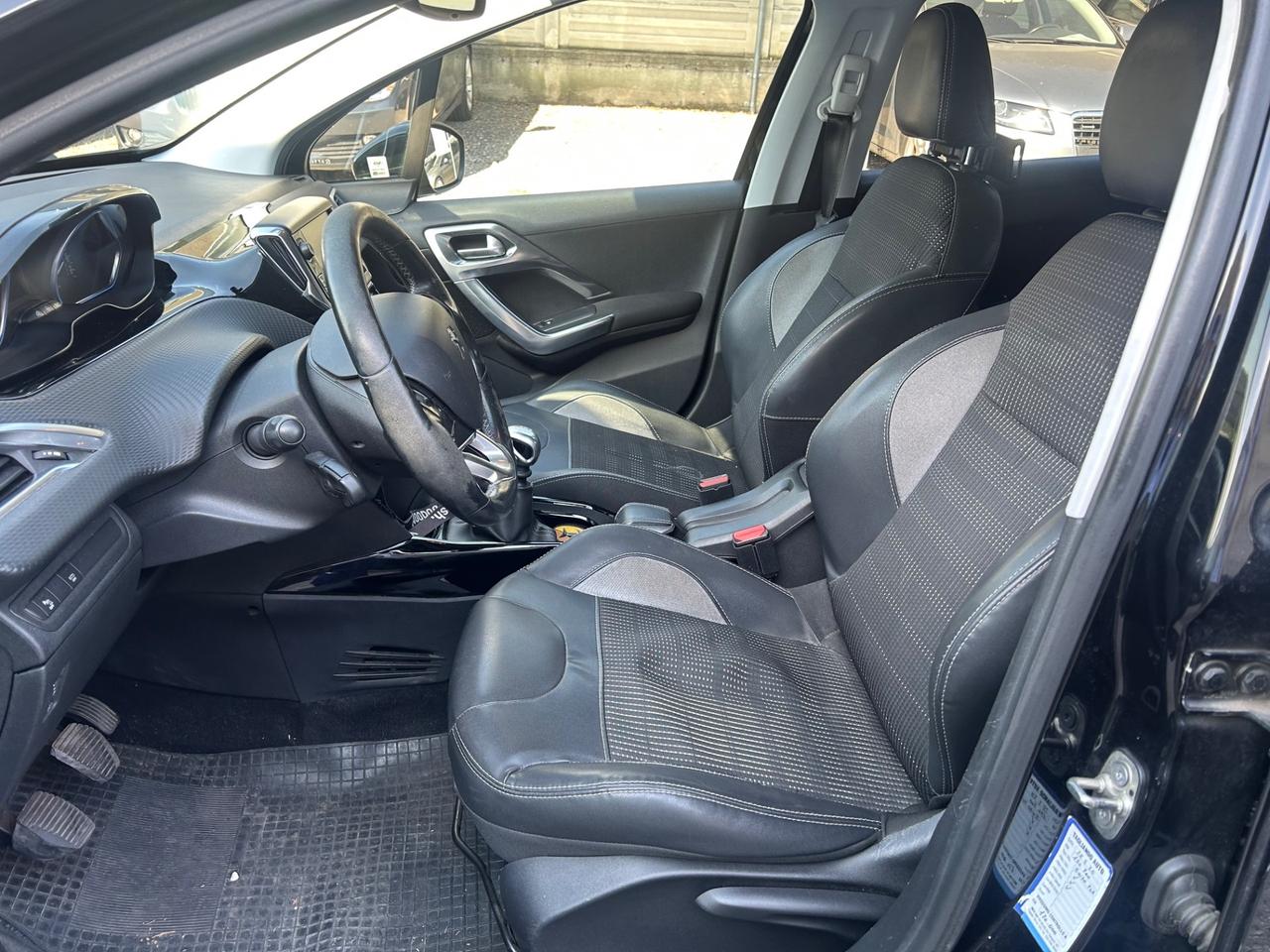 Peugeot 2008 BlueHDi Allure