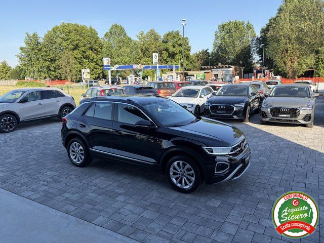 VOLKSWAGEN T-Roc 1.0 TSI STYLE ANCHE PER NEOPATENTATI