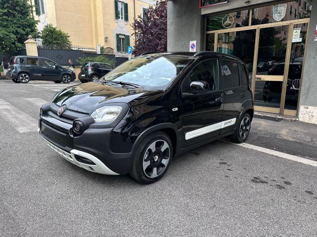 FIAT Panda 1.0 FireFly S&S Hybrid Pandina Cross-Navi-Carplay