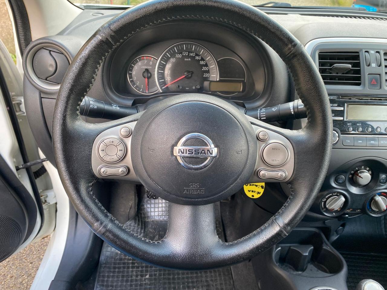 Nissan Micra 1.2 benz 5 porte Tekna full nuova 2014