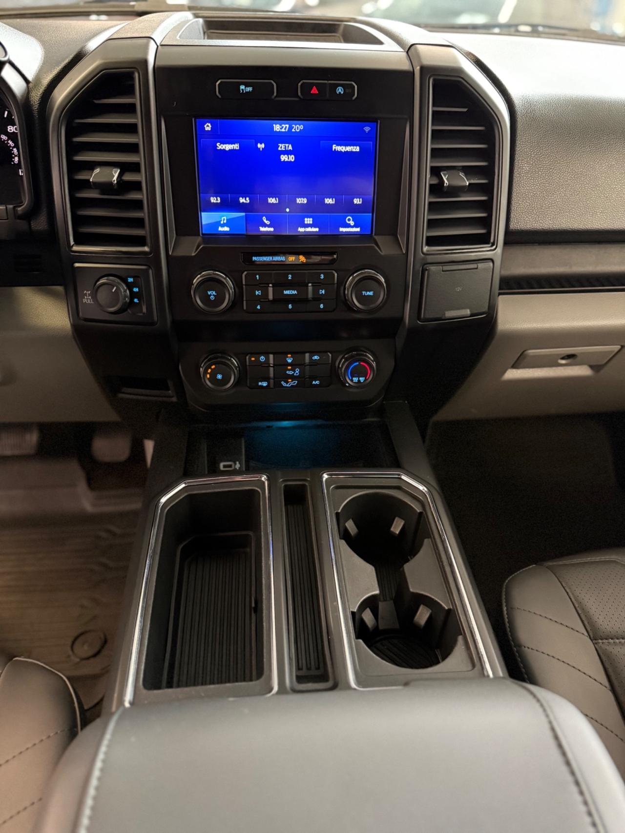 Ford F-150 Raptor STX 3.5 L V6 EcoBoost