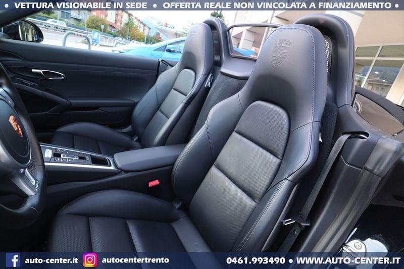 Porsche Boxster Black Edition 2.7 PDK 265CV