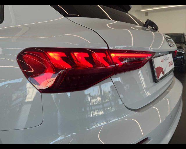 AUDI A3 SPB 30 g-tron S tronic S line edition
