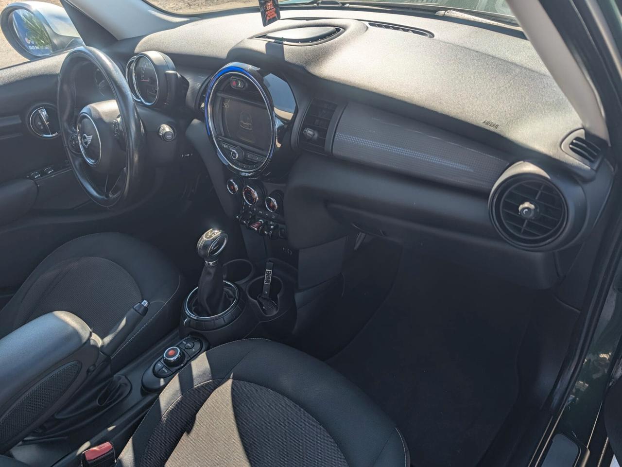 Mini 1.5 Cooper D SENSORI+TETTO+PARCHEGGIO AUTOMATICO