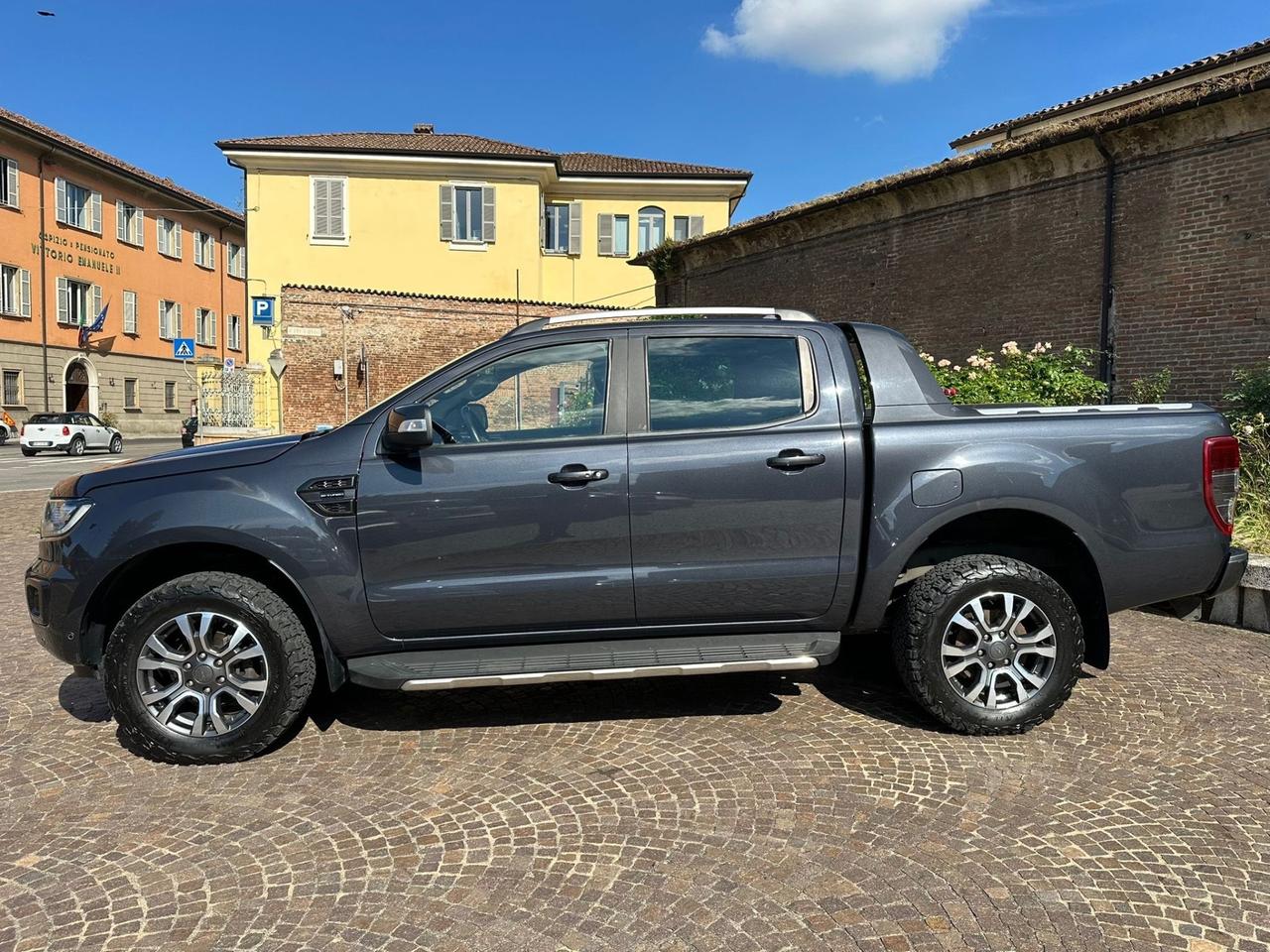 Ford Ranger 2.0 TDCi 213CV DC Wildtrak 5 posti