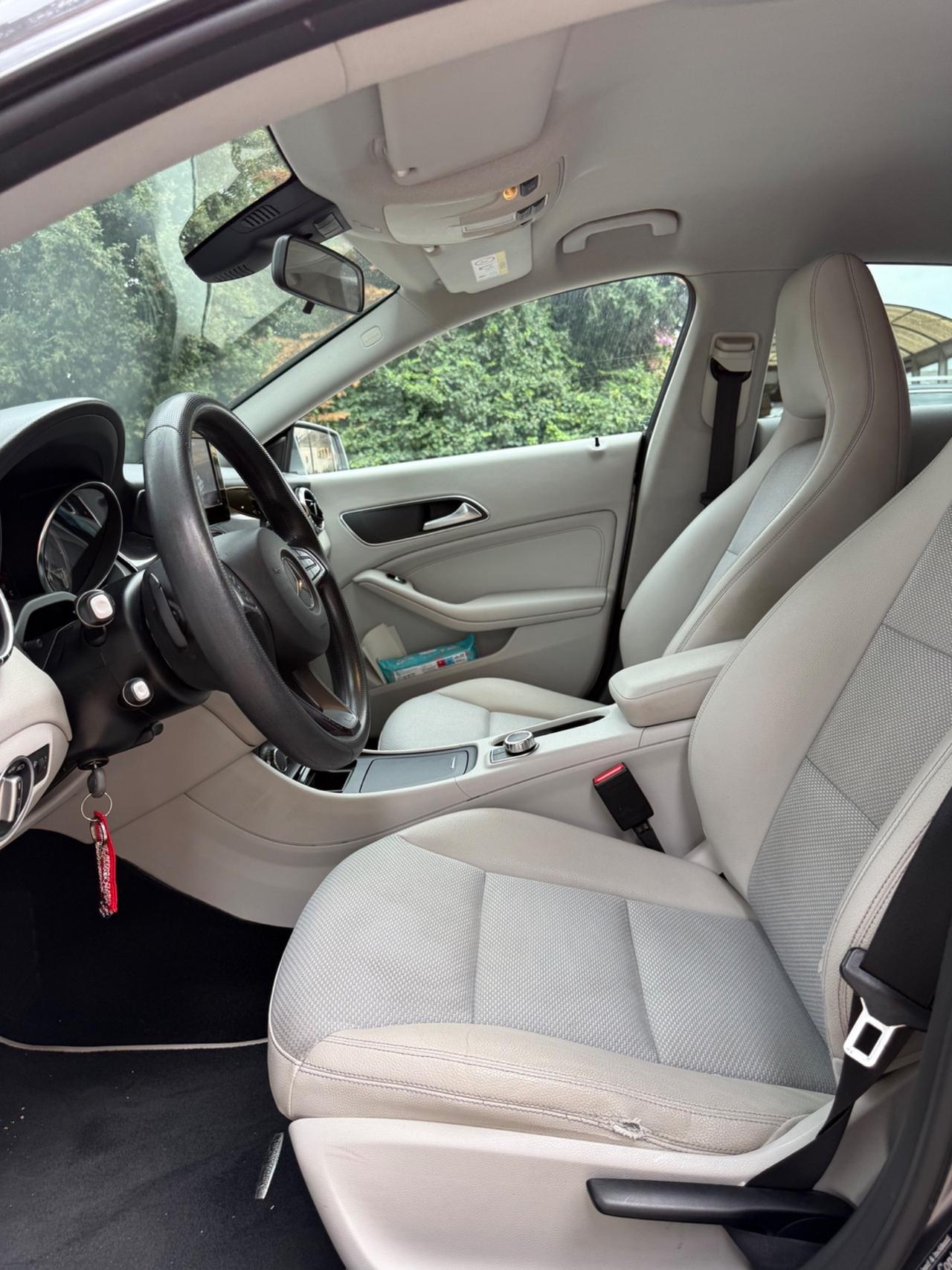 Mercedes-benz CLA 200 d S.W. 4Matic Automatic Sport