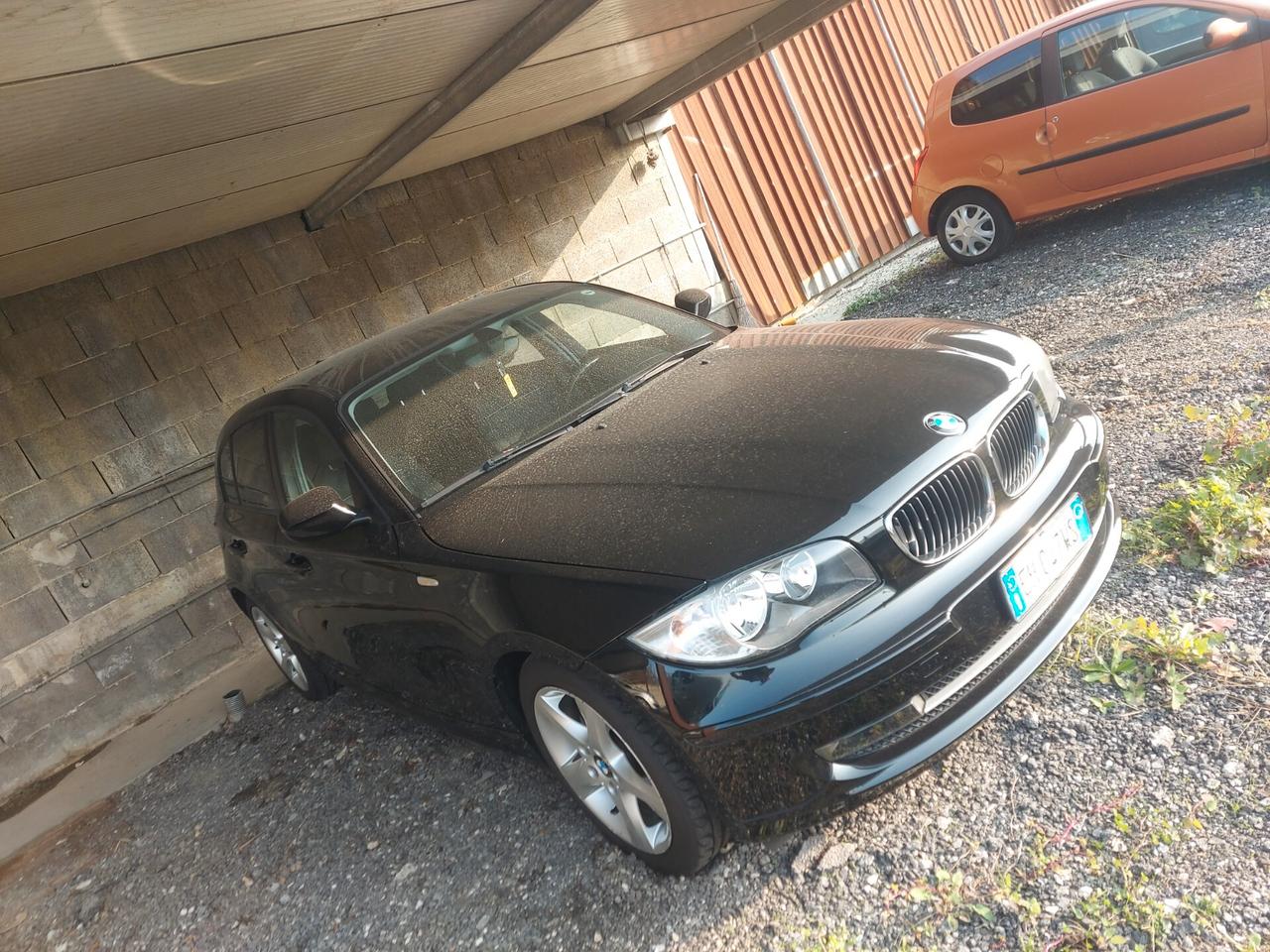 Bmw 118 Serie 1 118D 2011 tagliandata