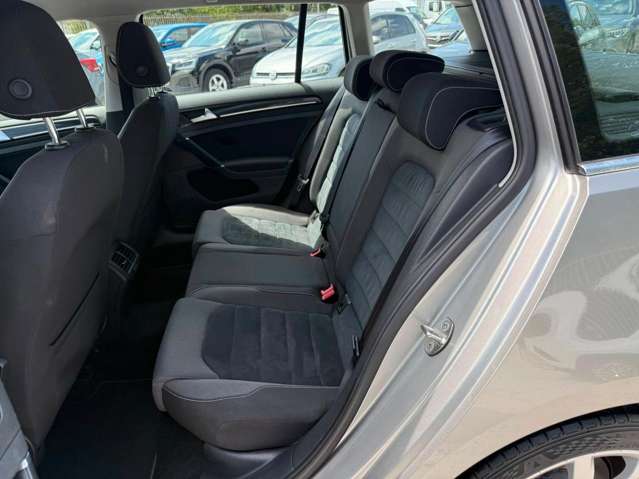 Volkswagen Golf Variant 1.6 TDI 105 CV Highline -UNICOP-