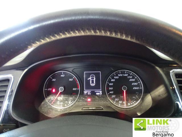 SEAT Leon 1.6 TDI 105 CV 5p. S&S Style -NEOPATENTATI