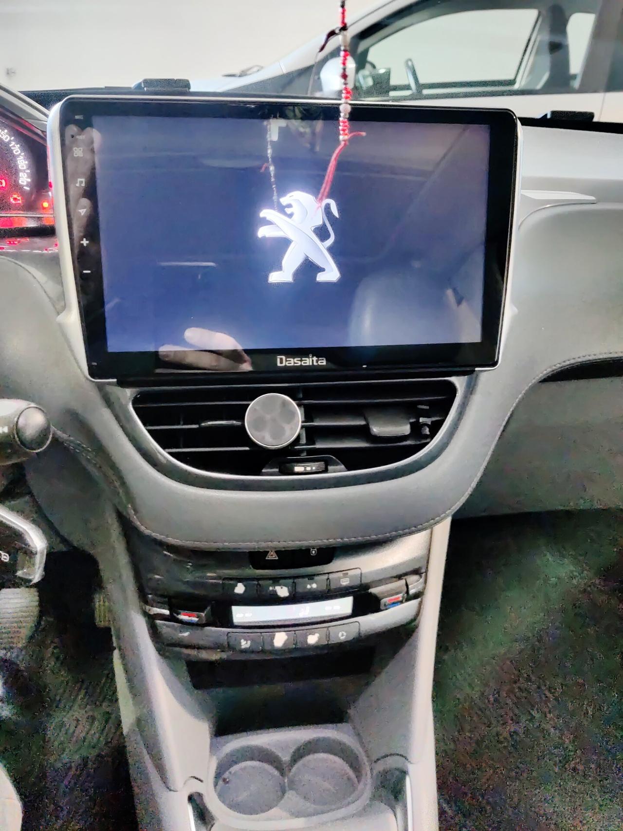 Peugeot 208 1.6 e-HDi 115 CV Stop&Start 3 porte Allure