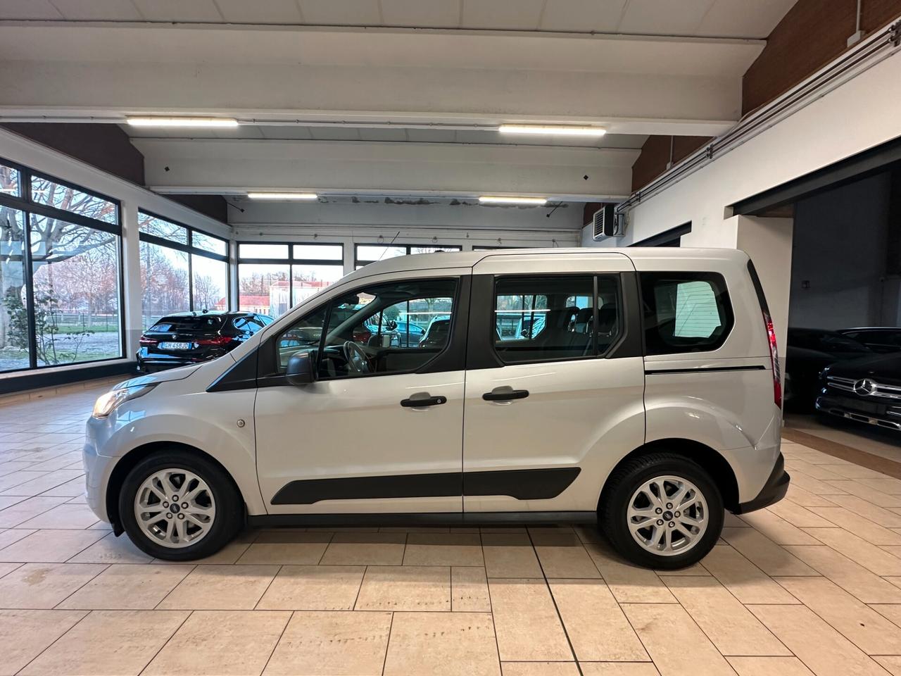 Ford Tourneo Connect 1.5 EcoBlue TDCI Trend *SENSORI POST*BLUETOOTH*