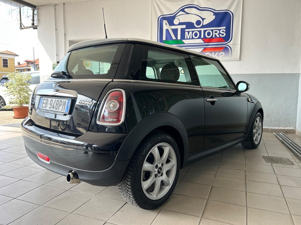 Mini 1.6 16V Cooper