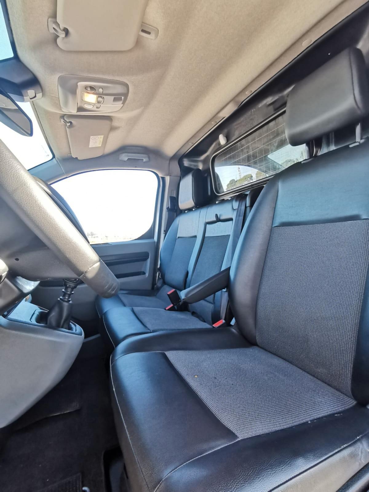 Toyota Proace 1.5D 120CV PL-TN Furg. 5p. 10q Comfort