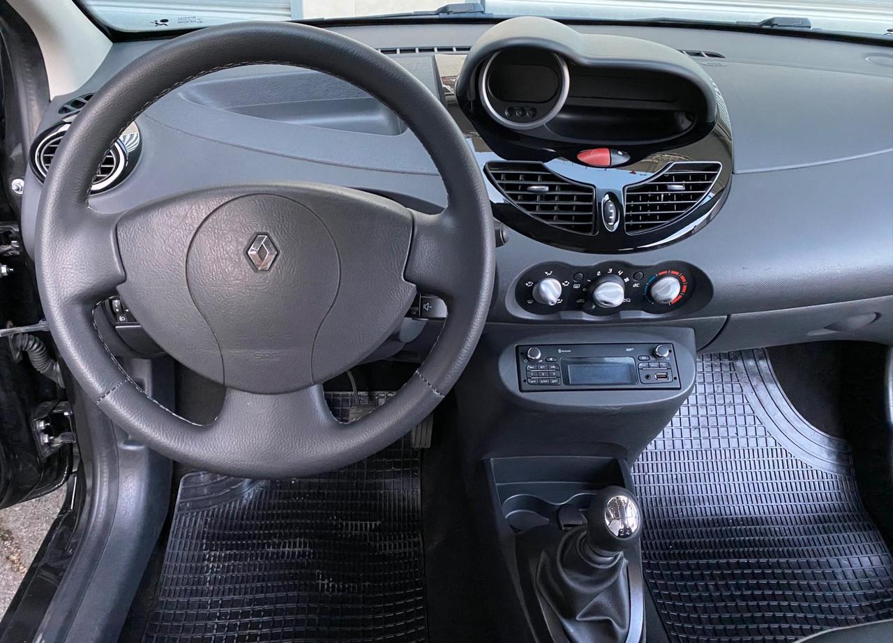 Renault Twingo 1.2 16V 75cv Night&Day - 63 MILA KM