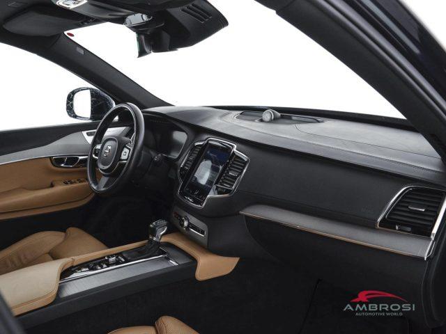 VOLVO XC90 D5 AWD Geartronic Inscription