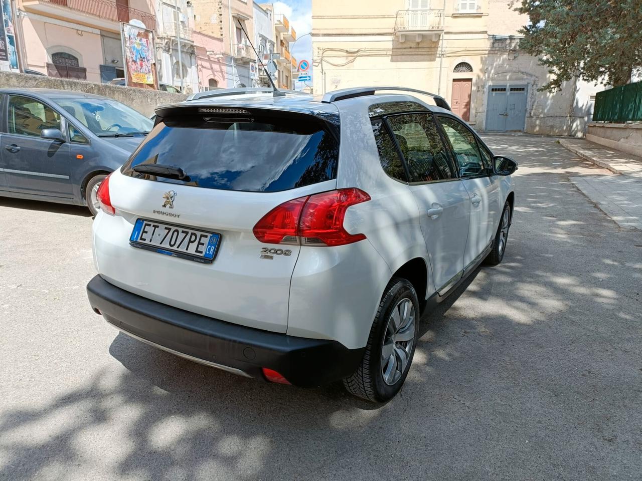 Peugeot 2008 1.6 e-HDi 92 CV Stop&Start Allure
