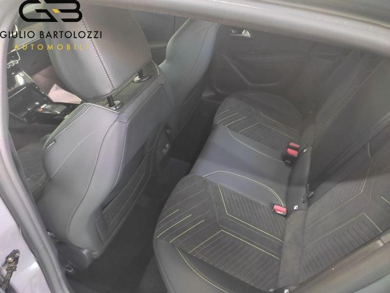 Peugeot 208 GT Hybrid 145 e-DCS6 auto