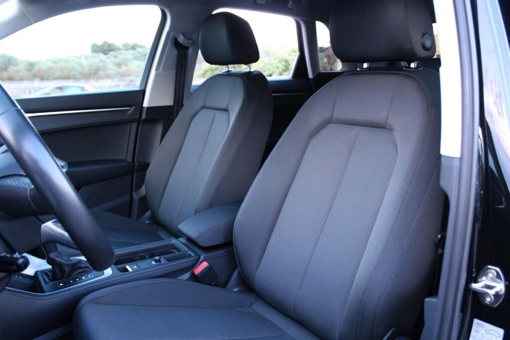 AUDI Q3 2.0 TDI 150 CV s-tronic *Matrix *Camera