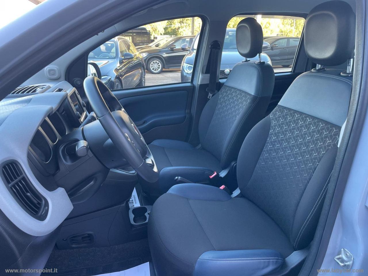 FIAT Panda 1.0 FireFly S&S Hybrid City Cross CITY CROSS