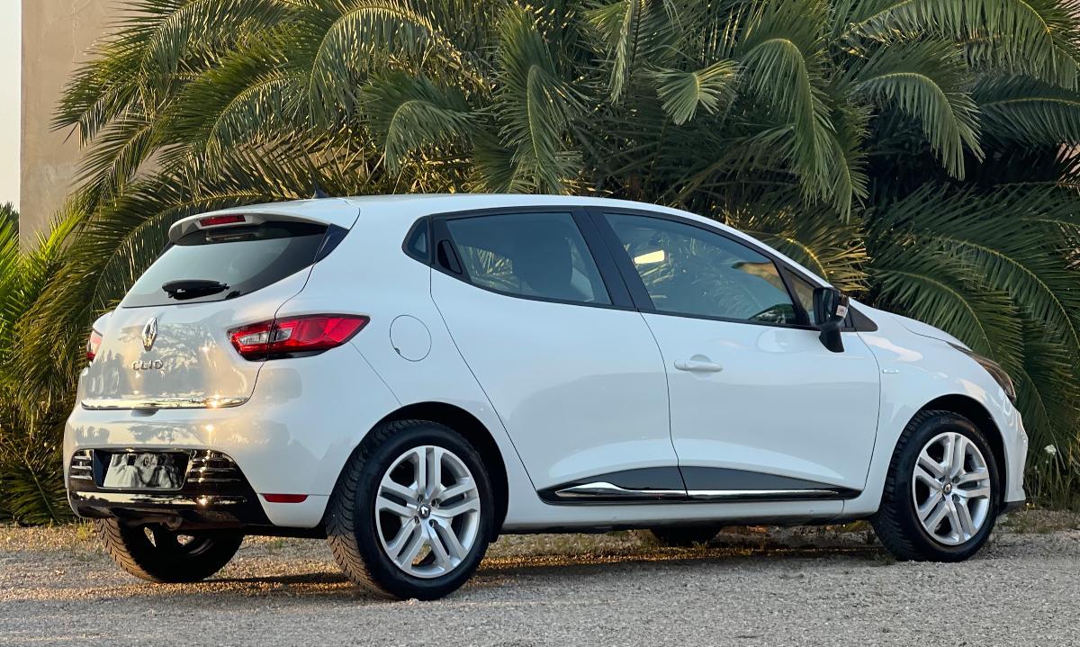 RENAULT Clio 1.2 75 CV 5p. Limited