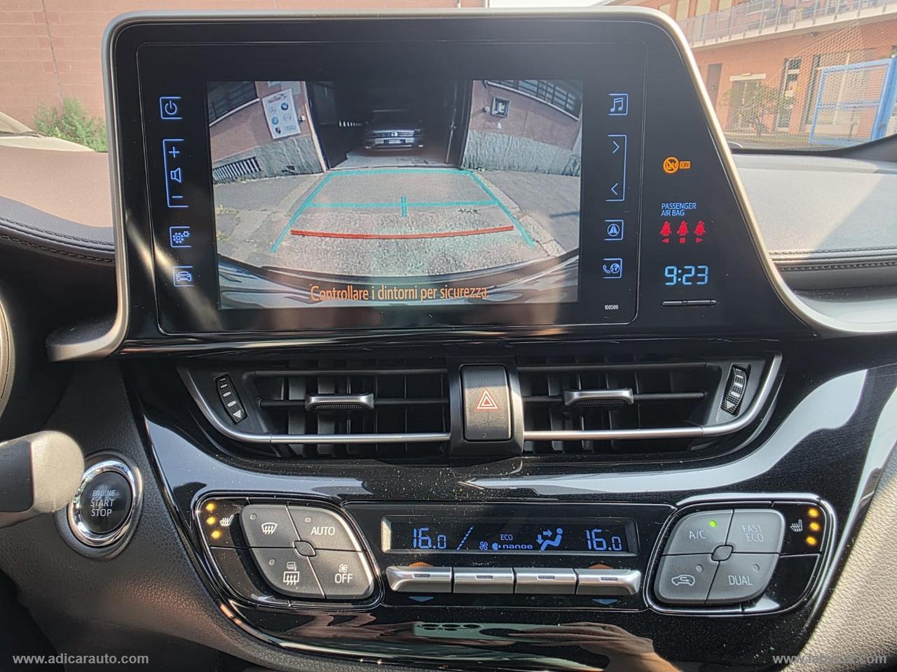 TOYOTA C-HR 1.2 Turbo CVT 4WD Lounge