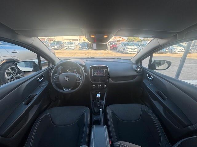 Renault Clio 1.2 75CV 5 porte Zen