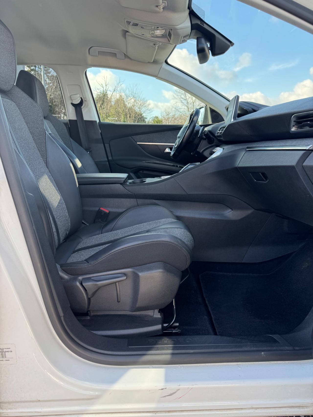 Peugeot 3008 PureTech Turbo 130 S&S Allure