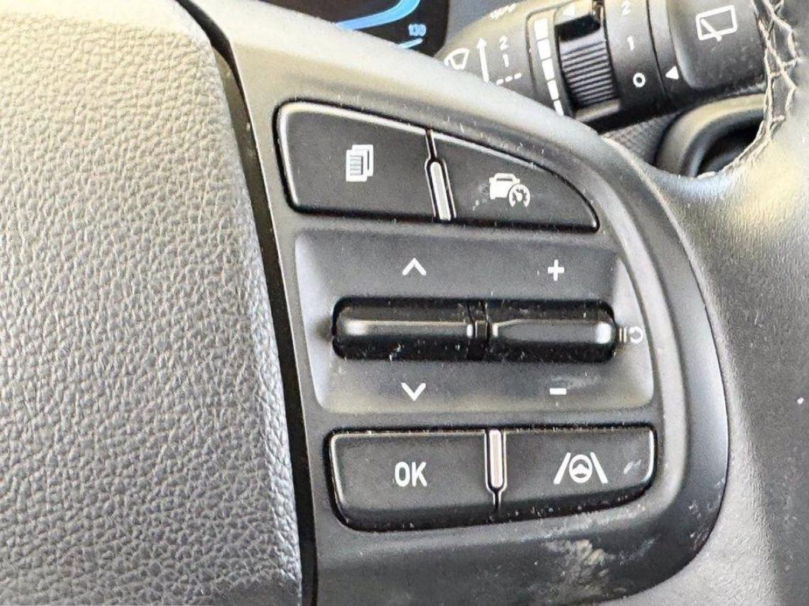 HYUNDAI i10 1 0 mpi connectline navi pack