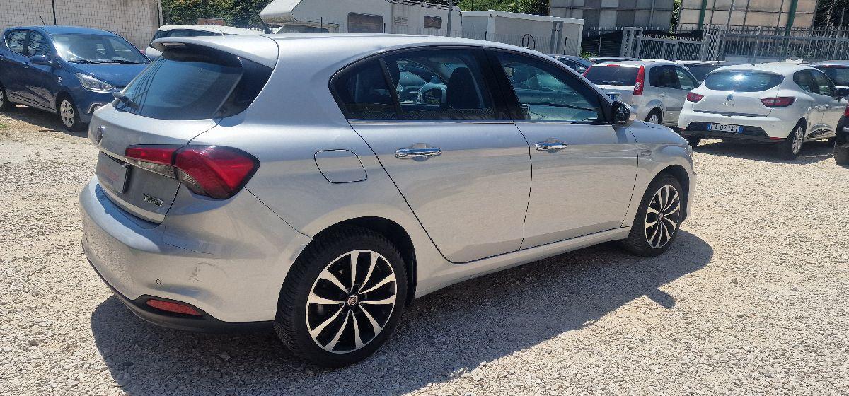 FIAT Tipo 1.6 Mjt S&S 5p. Lounge
