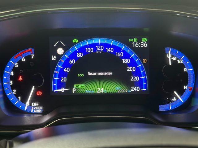 TOYOTA Corolla 1.8 Hybrid Dynamic NAVI CARPLAY CAMERA