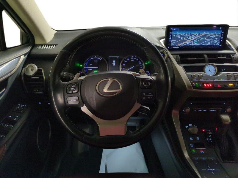 Lexus NX Hybrid 4WD Luxury