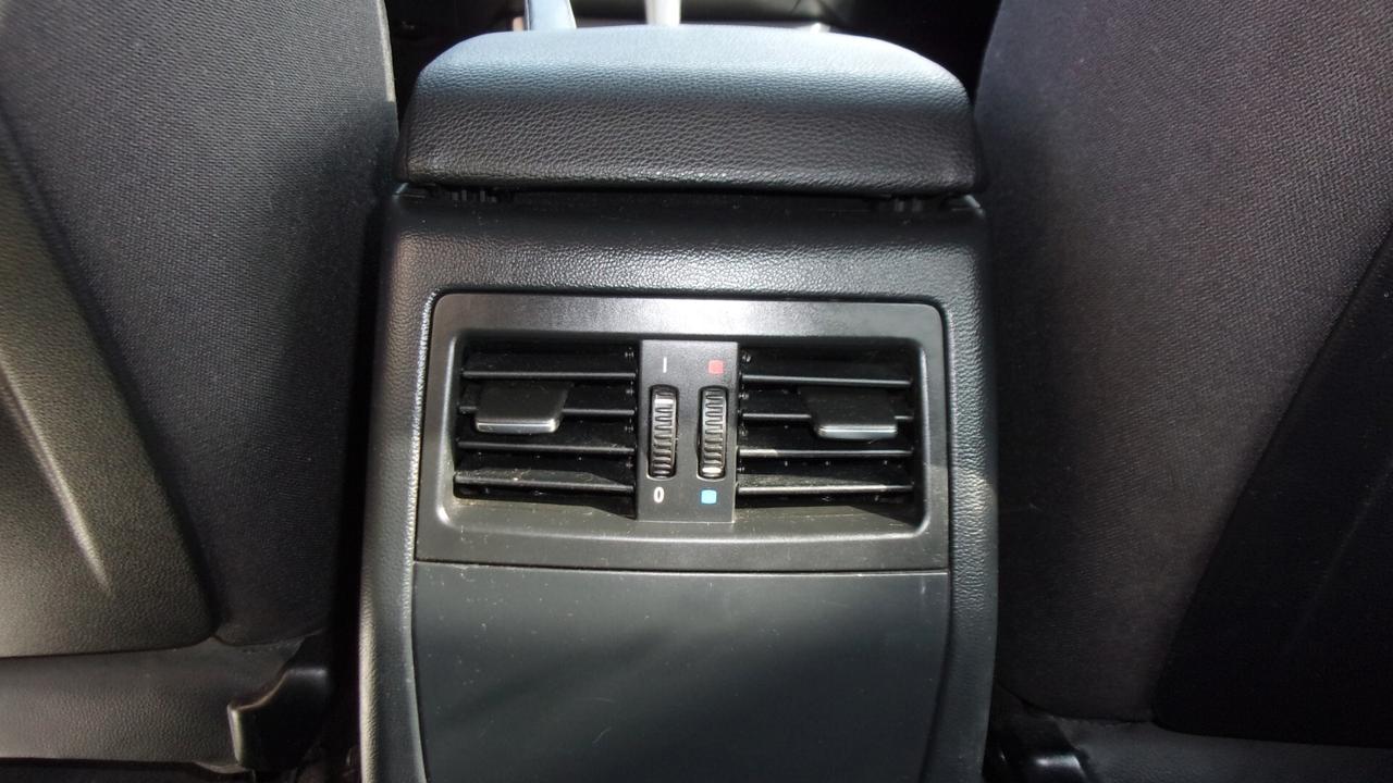 Bmw 320 320d cat xDrive Touring Attiva