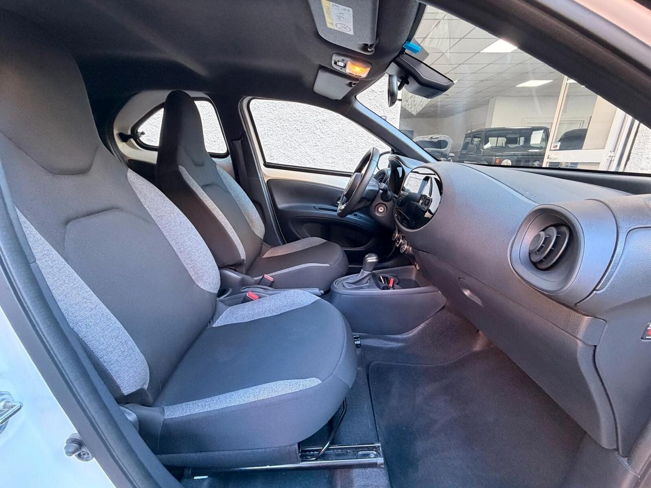 Toyota Aygo X 1.0 VVT-i VENDUTA