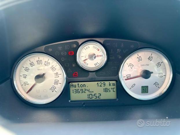LANCIA Ypsilon VERSIONE VERSUS-CAMBIO-AUTOMATICO