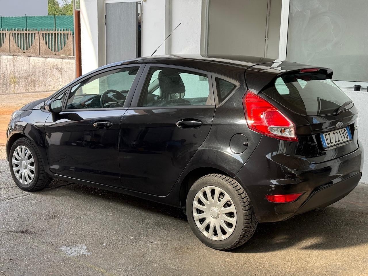 Ford Fiesta 1.4 5p. Bz.- GPL Titanium