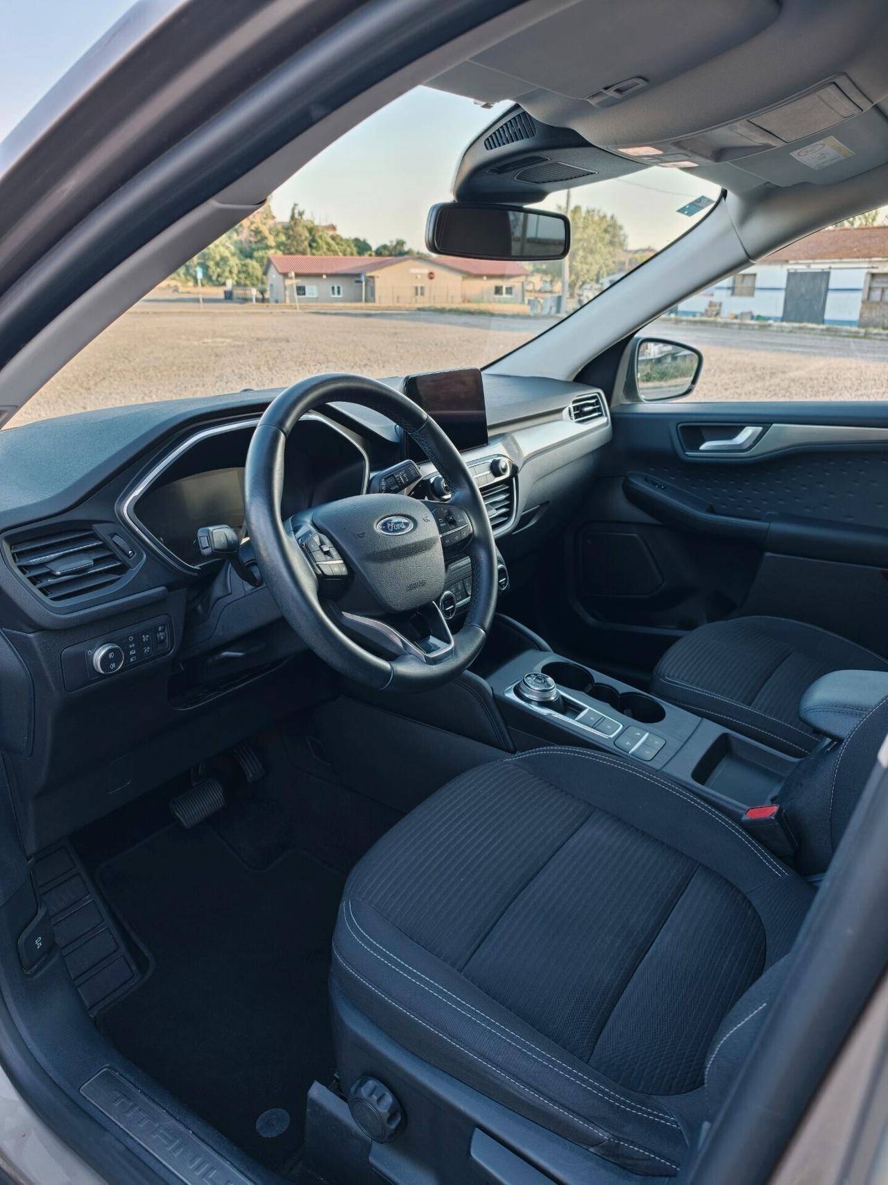 Ford Kuga 1.5 EcoBlue 120 CV automatica Titanium