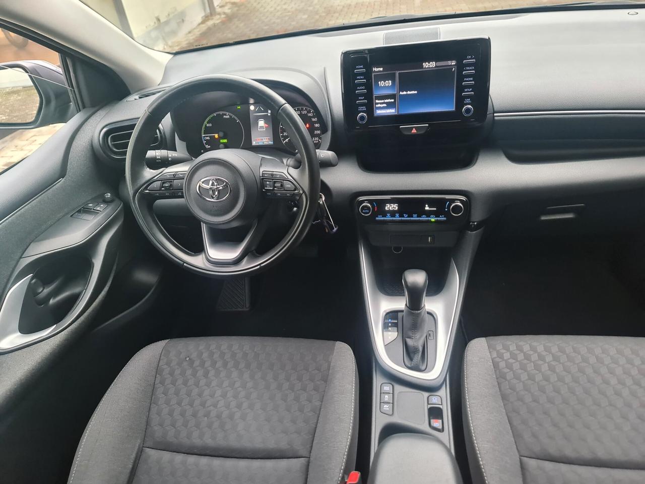 Toyota Yaris 1.5 Hybrid 5p - km reali