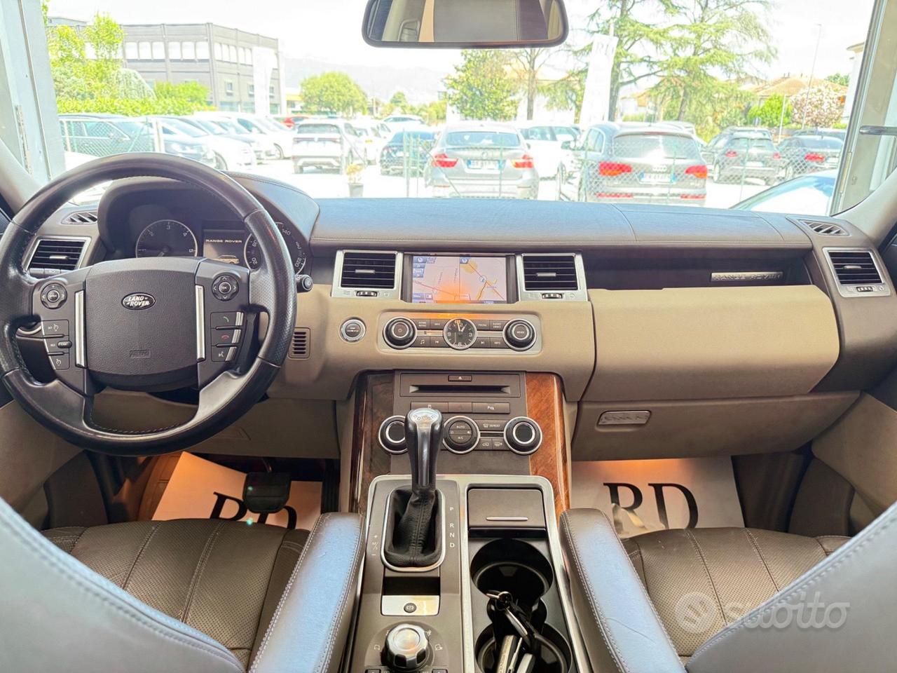 Range Rover Sport 3.0 tdV6 HSE Tetto apribile Navi