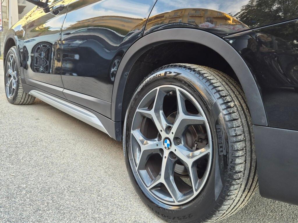 Bmw X1 x-Drive 18d X-LINE TETTO PELLE LED