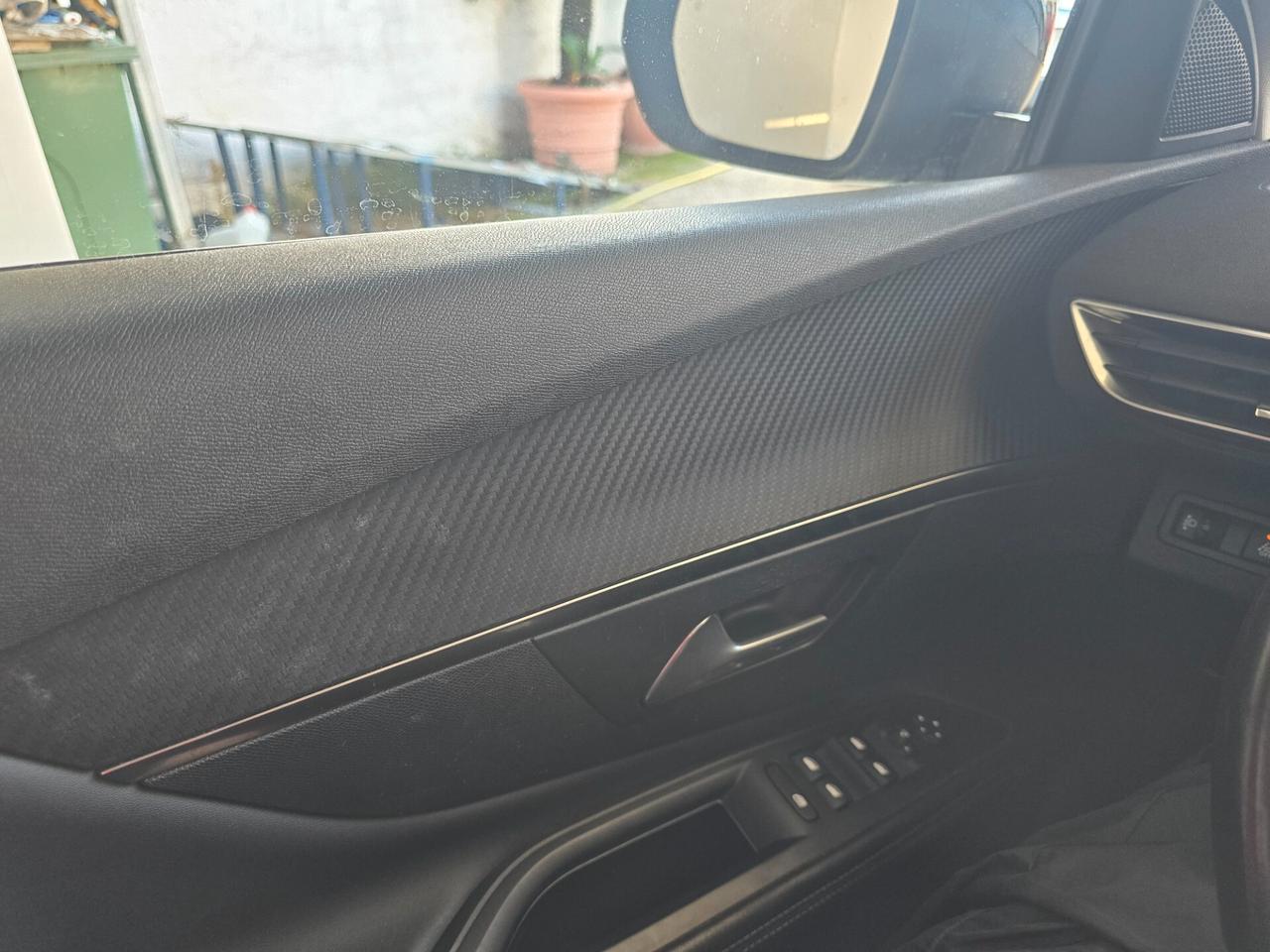 Peugeot 3008 BlueHDi 130 S&S Allure