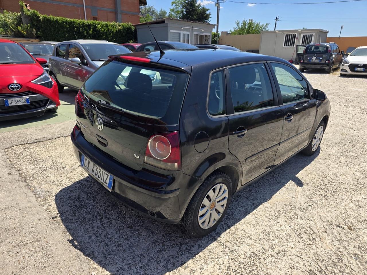 Volkswagen Polo 1.4/75CV 16V 5p. Comfortline GPL