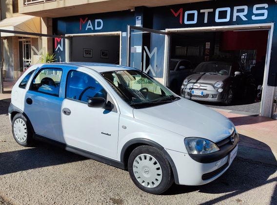 Opel Corsa 1.7 75CV 2002 NEOPATENTATI
