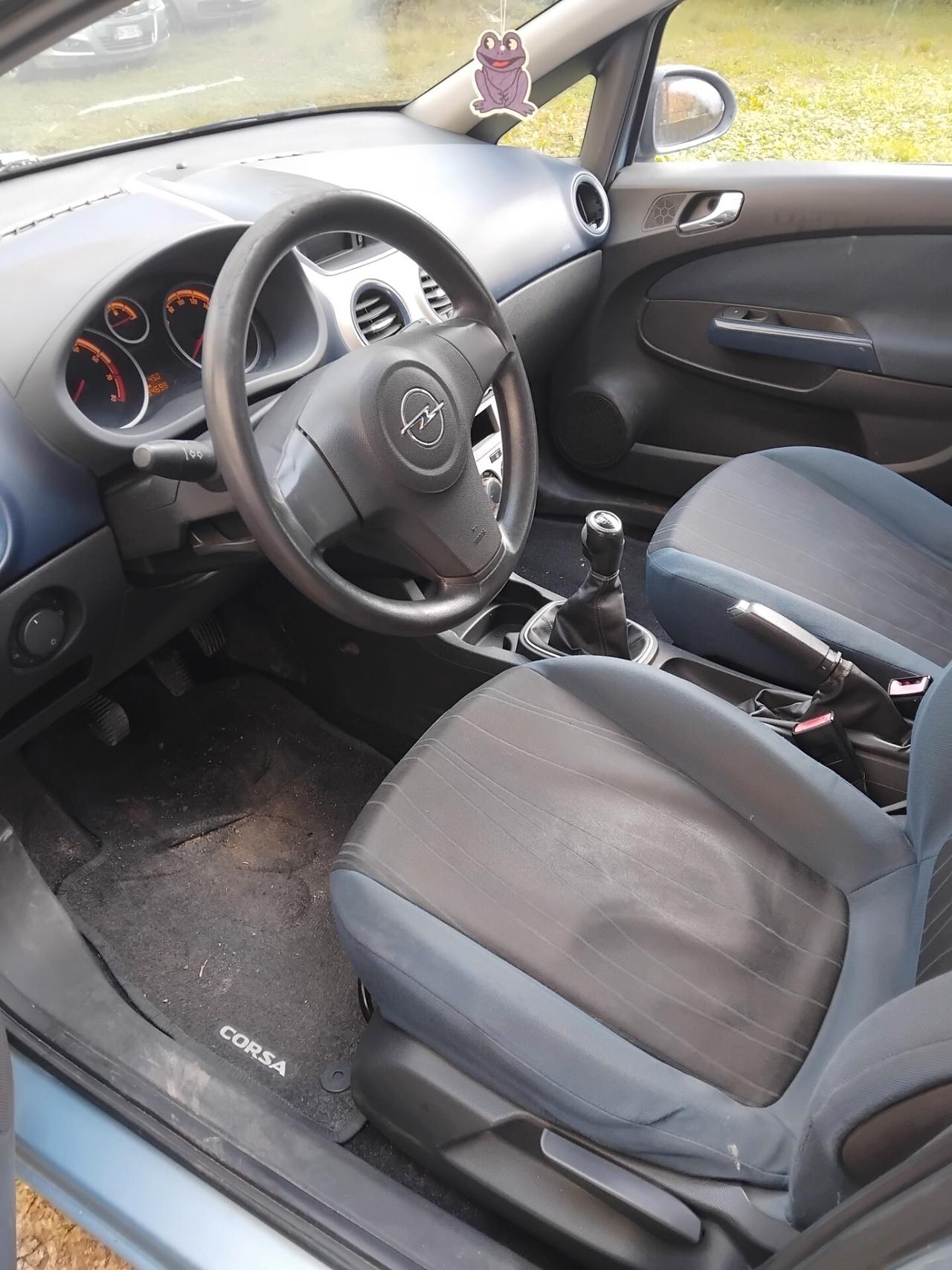 Opel Corsa 1.2 5 porte Enjoy